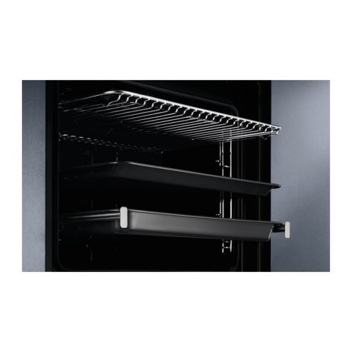 Духовой шкаф Electrolux EOF5C50BX