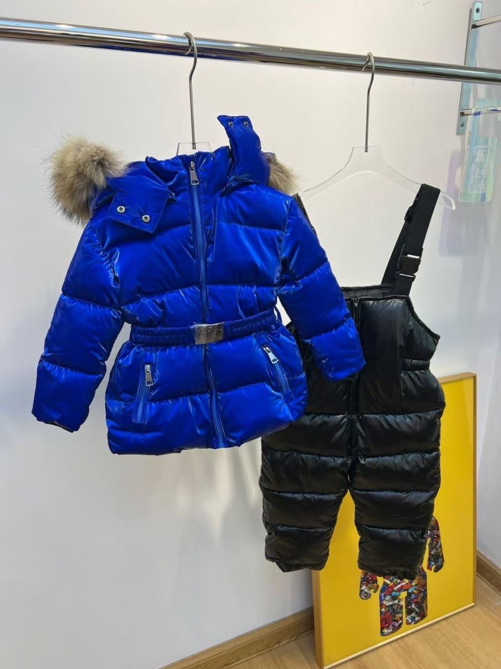 MONCLER ДЕТСКИЙ КОСТЮМ 0FHS