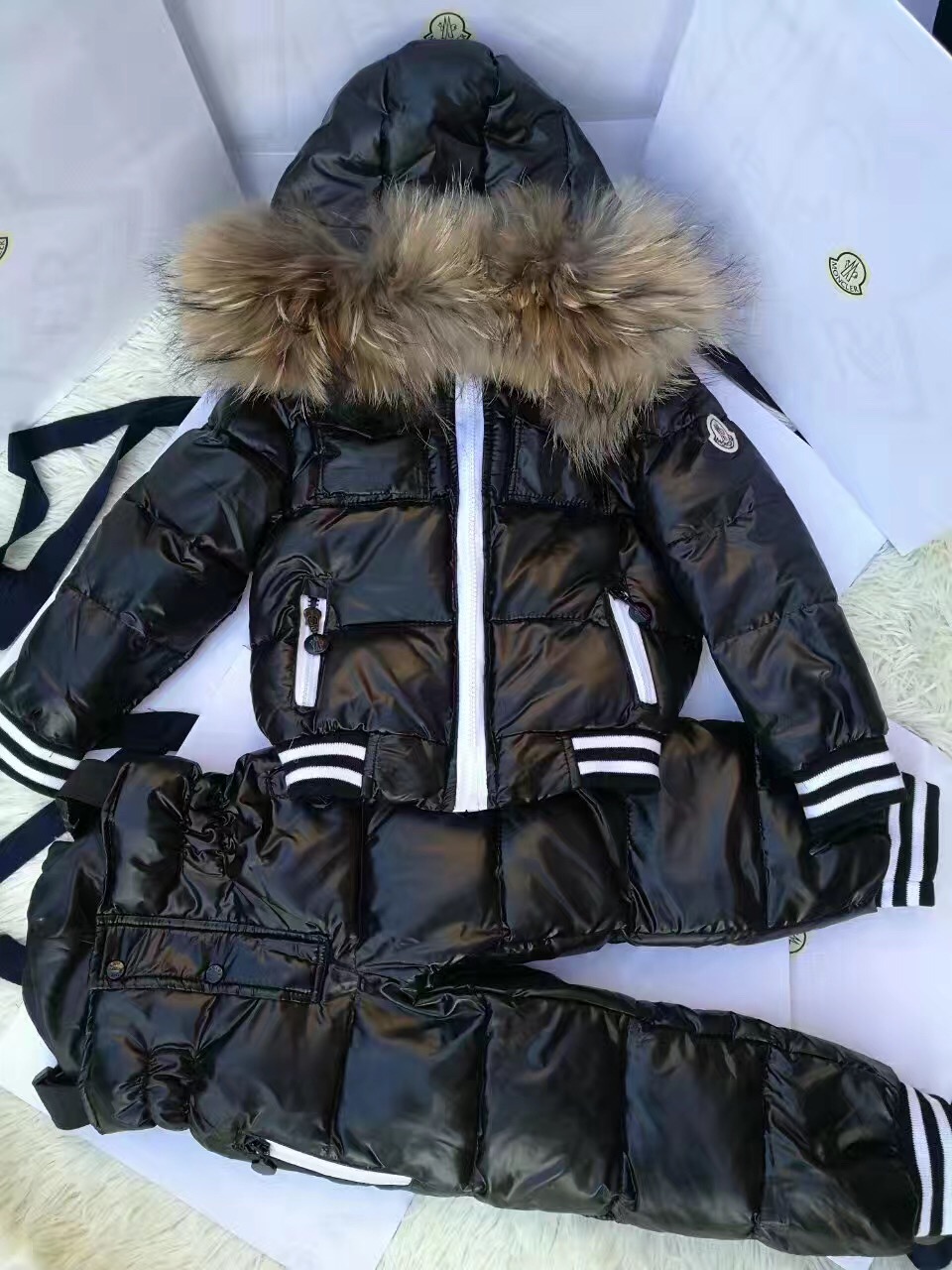 MONCLER ДЕТСКИЙ КОСТЮМ 0GG