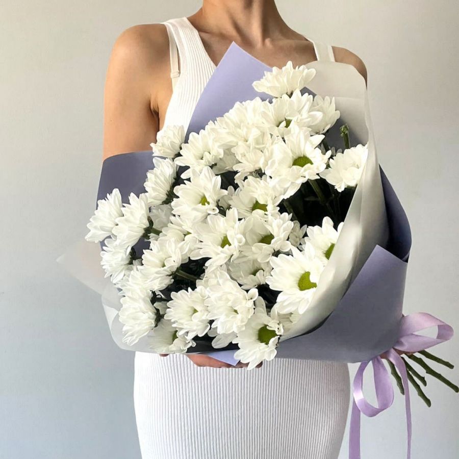 Букет из 7 кустовых хризантем