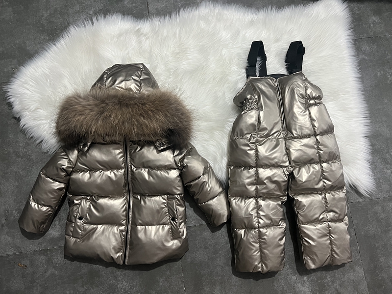 MONCLER ДЕТСКИЙ КОСТЮМ МОНКЛЕР