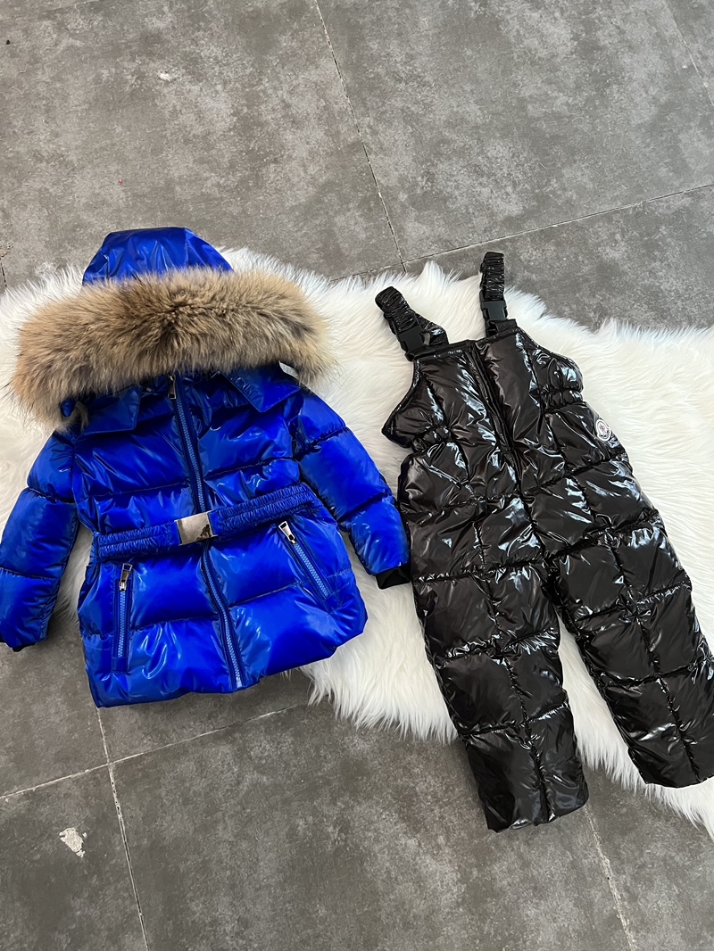 MONCLER ДЕТСКИЙ КОСТЮМ МОНКЛЕР