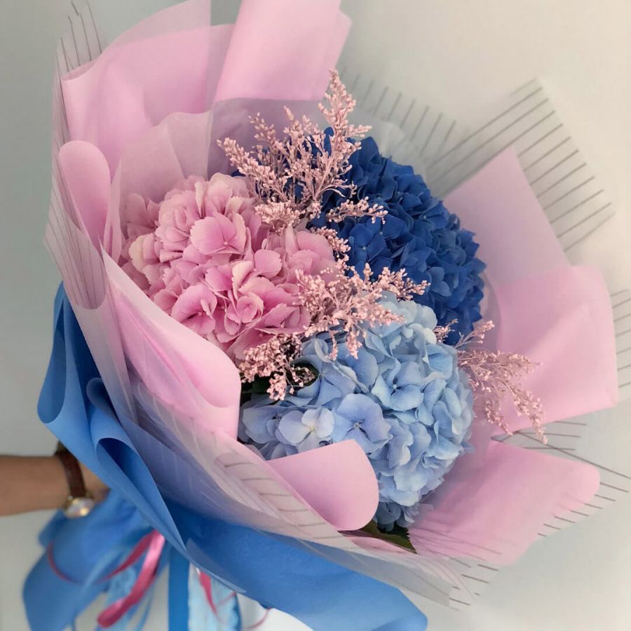 Букет из гортензий