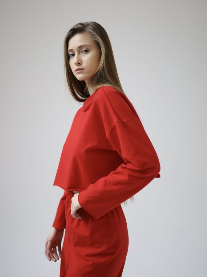 Кофта укороченная красная