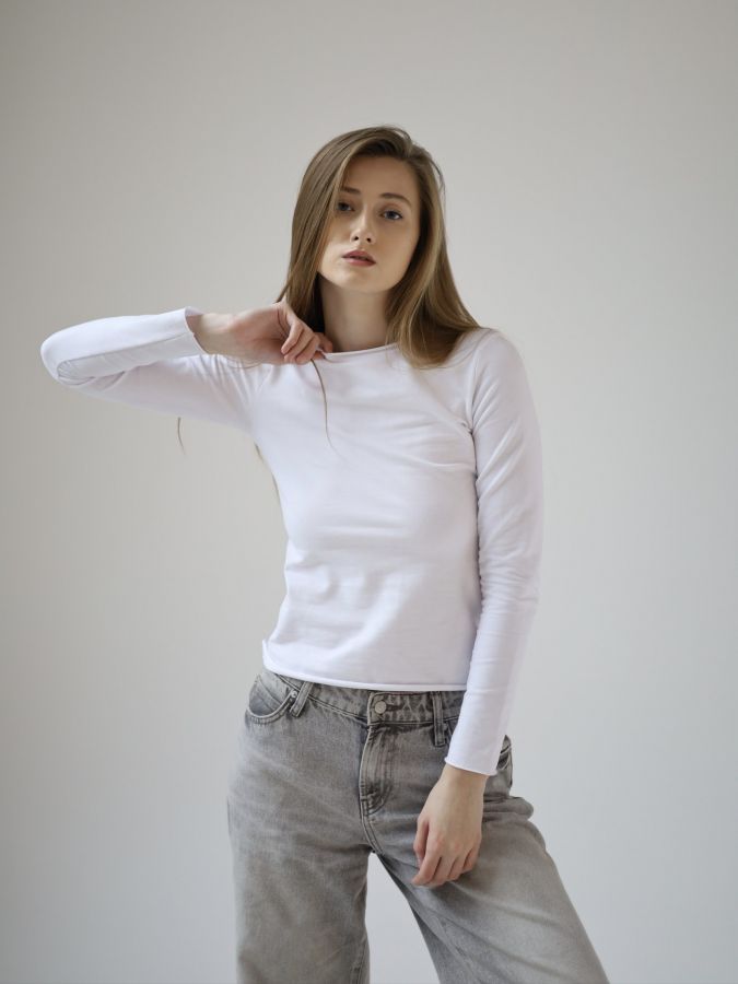 Лонгслив белый