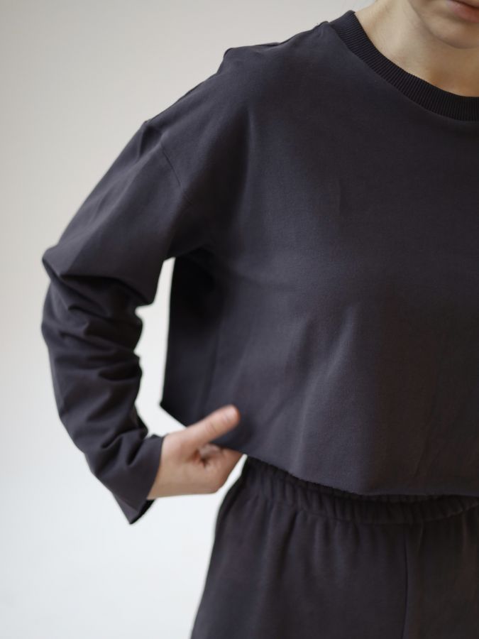 Кофта укороченная графит