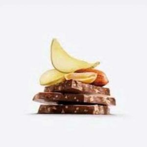 Плитка из молочного шоколада с арахисом и имбирем Pancracio 40 г - Испания