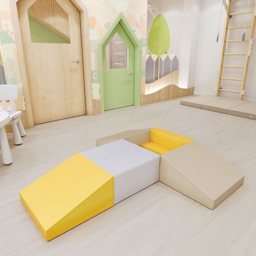 Мягкий игровой комплекс  «Звездолет»