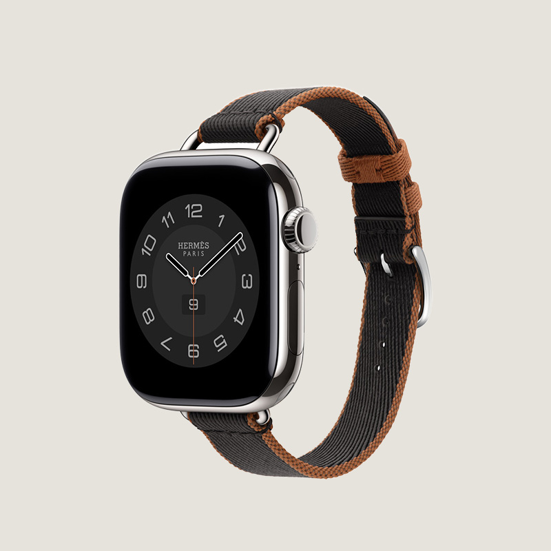 Часы Apple Watch Hermès Series 10 GPS + Cellular 42mm Silver Titanium Case with Noir/Gold Twill Jump Attelage Single Tour