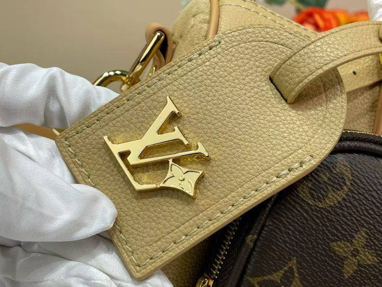 Louis Vuitton Keepall 25