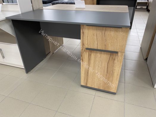 Стол письменный "Стил" (правое исполнение)