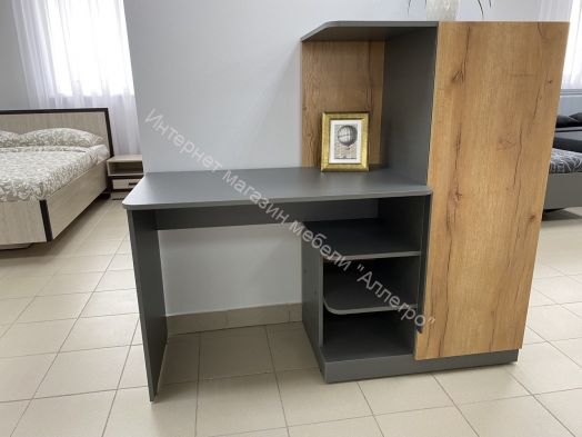 Стол письменный с пеналом "Стил" (правое исполнение)